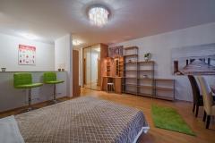 SPACIOUS STUDIO FOR RENT in Riverside Apartmenthouse